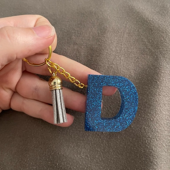 Handmade Letter "D" Keychain - Picture 2 of 6